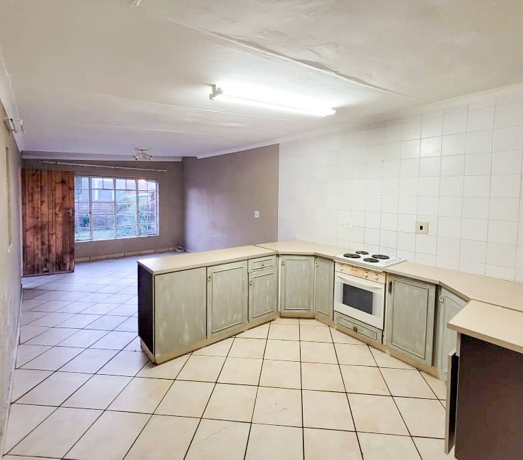  Bedroom Property for Sale in Wilkoppies North West